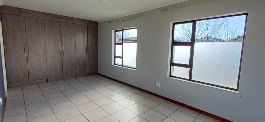  Bedroom Property for Sale in Eureka Free State